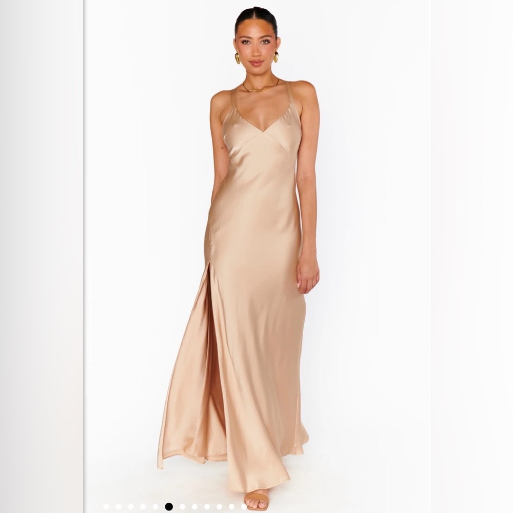 Show Me Your Mumu Anderson Maxi Dress in Champagne Luxe Satin S